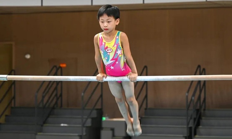 2015年12月：扎克·格林基加盟响尾蛇，签下当时年均薪水最高的合同。