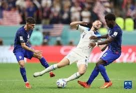 英媒：吉拉西夏窗可能加盟顶级俱乐部，其合同中有特殊解约金