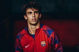 接二连三！女排世俱杯朱婷上演全面爆发，最不可思议一球诞生了